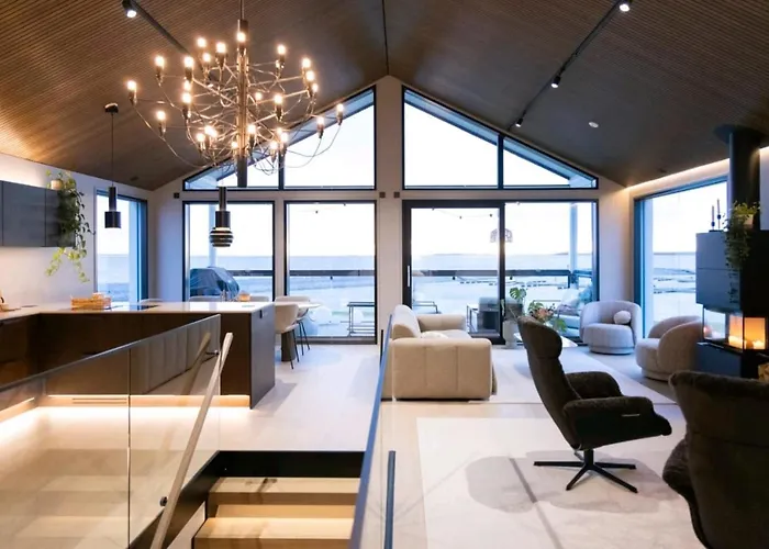 Beautiful House In The Immediate Vicinity Of The Sea